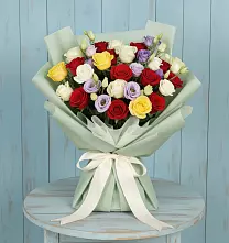 Букет цветов из:  Розы в Рошале