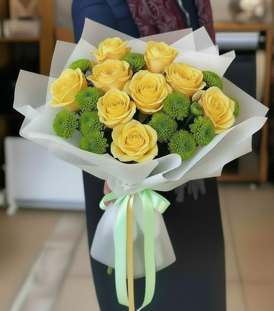 Букет цветов из: Хризантемы и Розы в Рошале