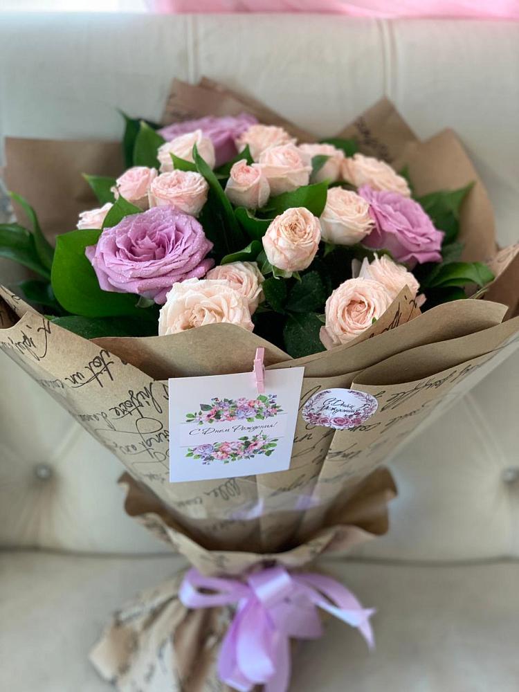 Букет цветов из: Розы в Рошале