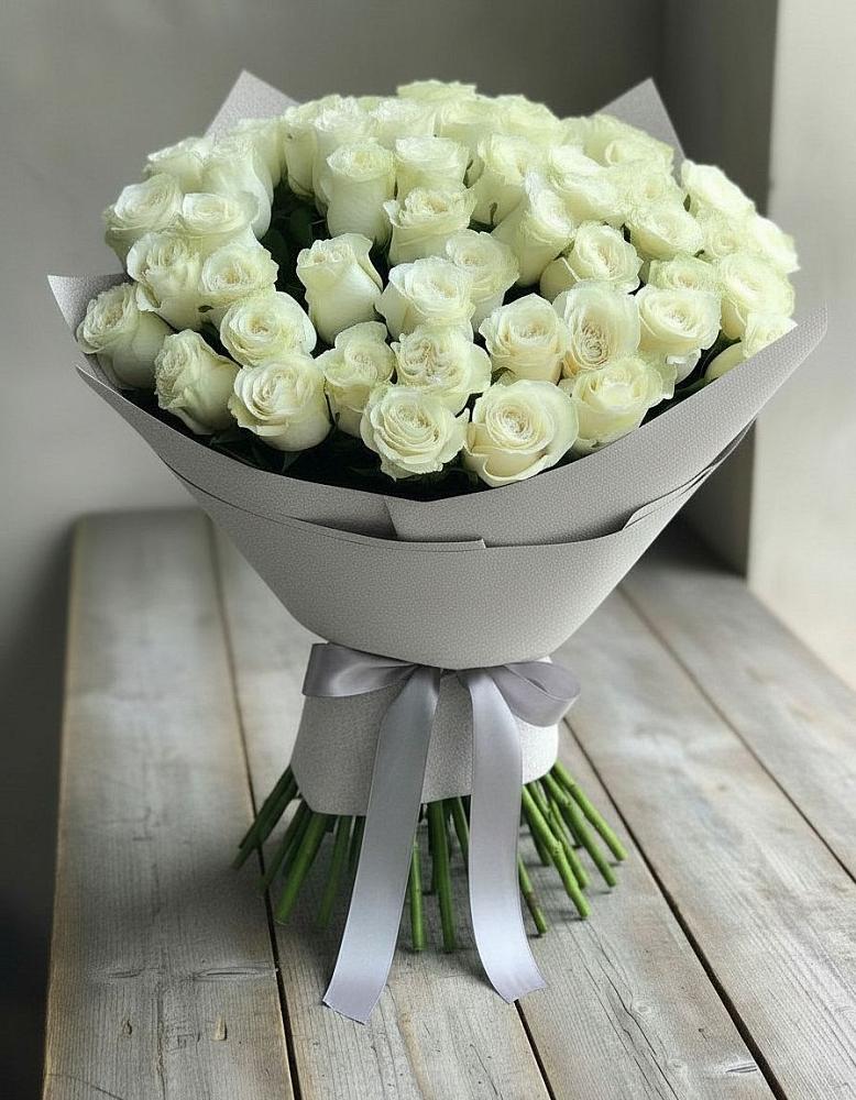 Букет 35 Белых роз в Рошале