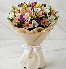 Букет цветов из:  Альстромерии в Рошале