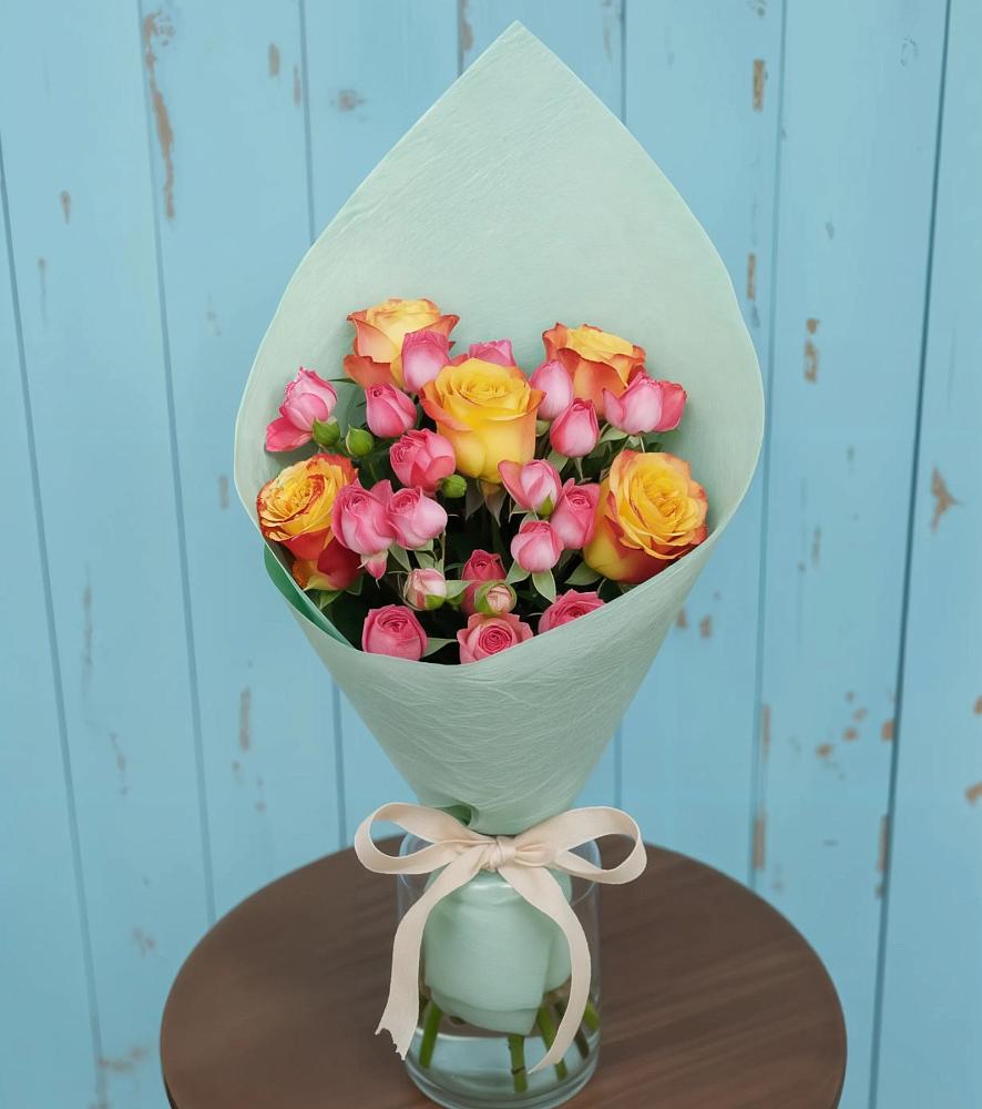 Букет цветов из: Розы в Рошале