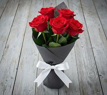 Букет 5 Красных роз Эдлесс Лав #REPLACE_PRED# Рошале