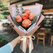Букет цветов из:  Розы #REPLACE_PRED# Рошале