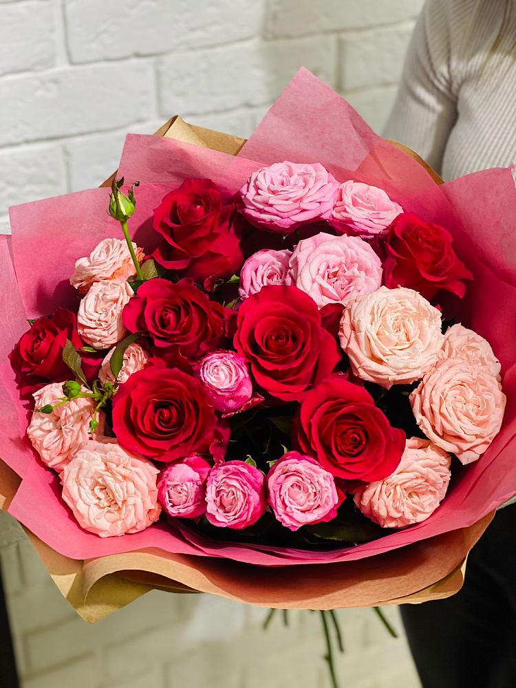 Букет цветов из: Розы в Рошале