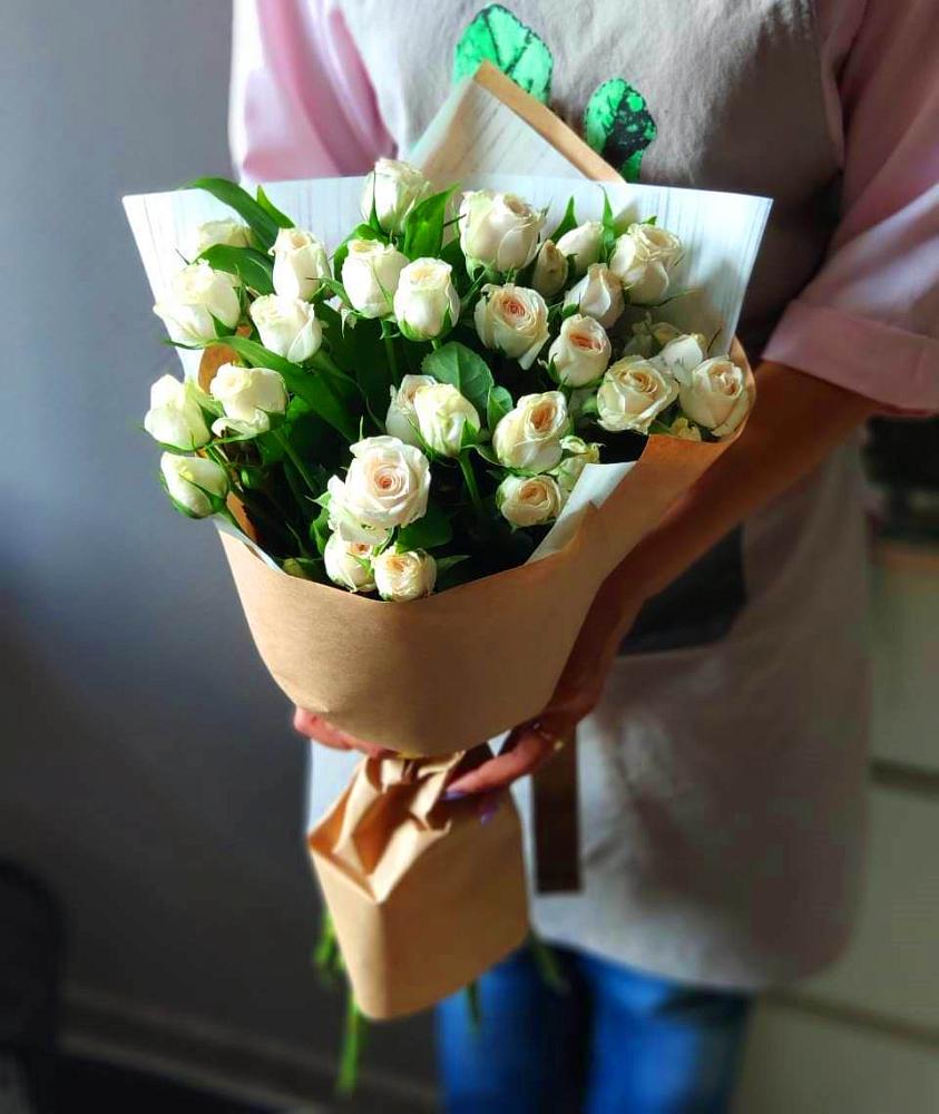 Букет цветов из: Розы в Рошале