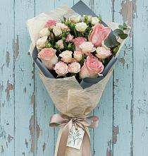 Букет цветов из:  Розы в Рошале