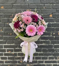 Букет цветов из:  Герберы и Хризантемы в Рошале
