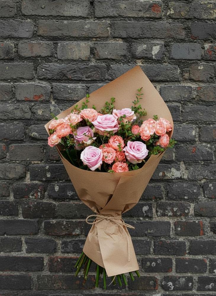 Букет цветов из: Розы в Рошале