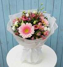 Букет цветов из:  Герберы, Альстромерии и Лизиантусы в Рошале