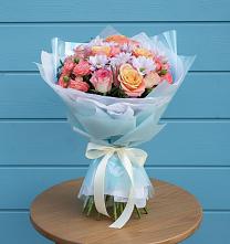 Букет цветов из:  Хризантемы и Розы в Рошале
