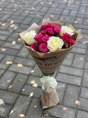 Букет цветов из: Розы в Рошале