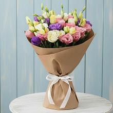 Букет цветов из:  Лизиантусы в Рошале