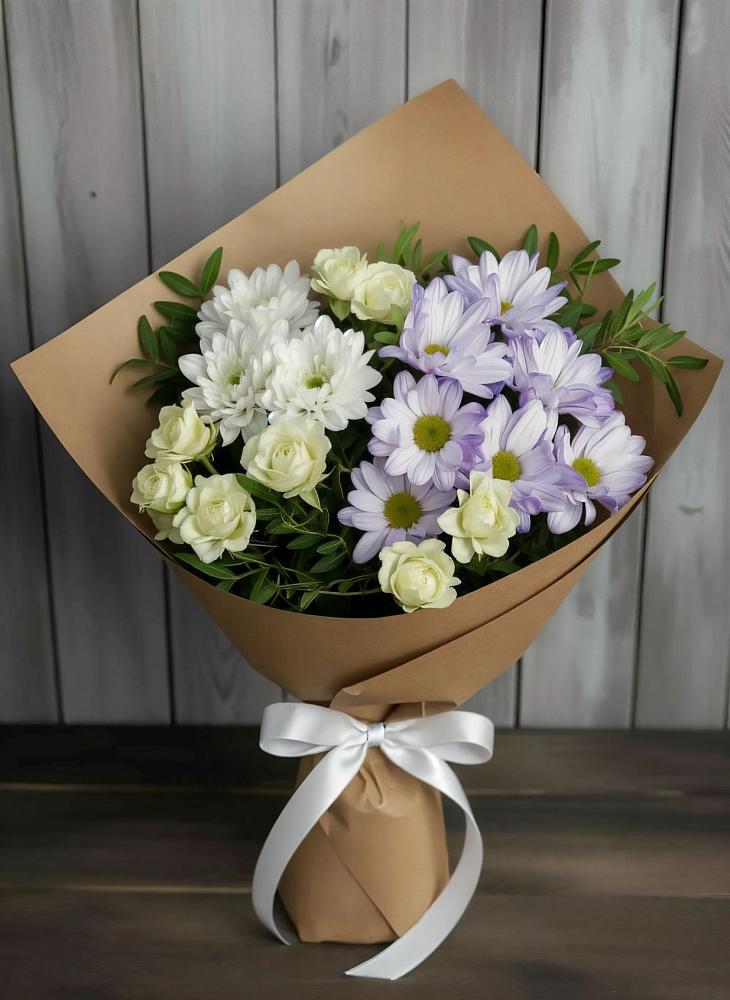 Букет цветов из: Хризантемы и Розы в Рошале